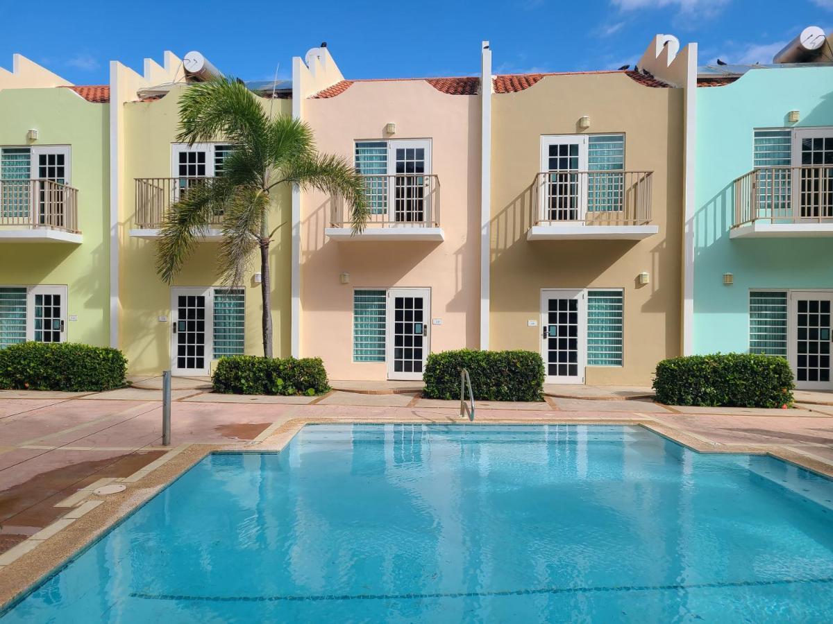 Hotel Lucia Beach Ябукоа Экстерьер фото